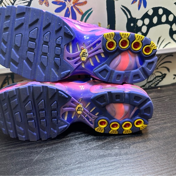 Nike Air Max Plus Fade Blue Pink GS CT0962-400 Size 7Y - Picture 4 of 8